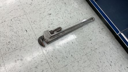 RIDGID 18" Aluminum Straight Pipe Wrench (Model 818)