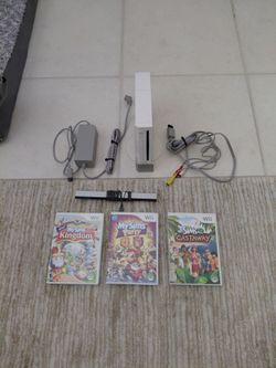 Wii Game Console with 3 Games
