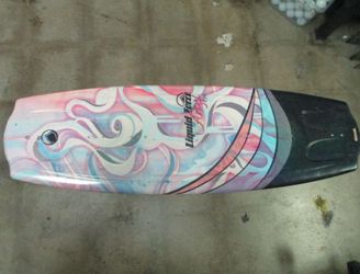 Used Liquid Force Angel 134cm WAKEBOARD 100-170lb rider Weight ( Read the Description)