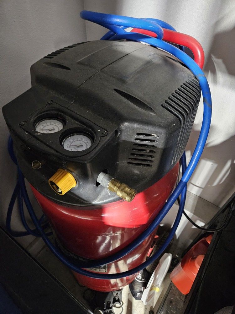 26 Gallon Husky Air Compressor