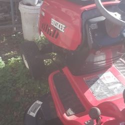Huskee