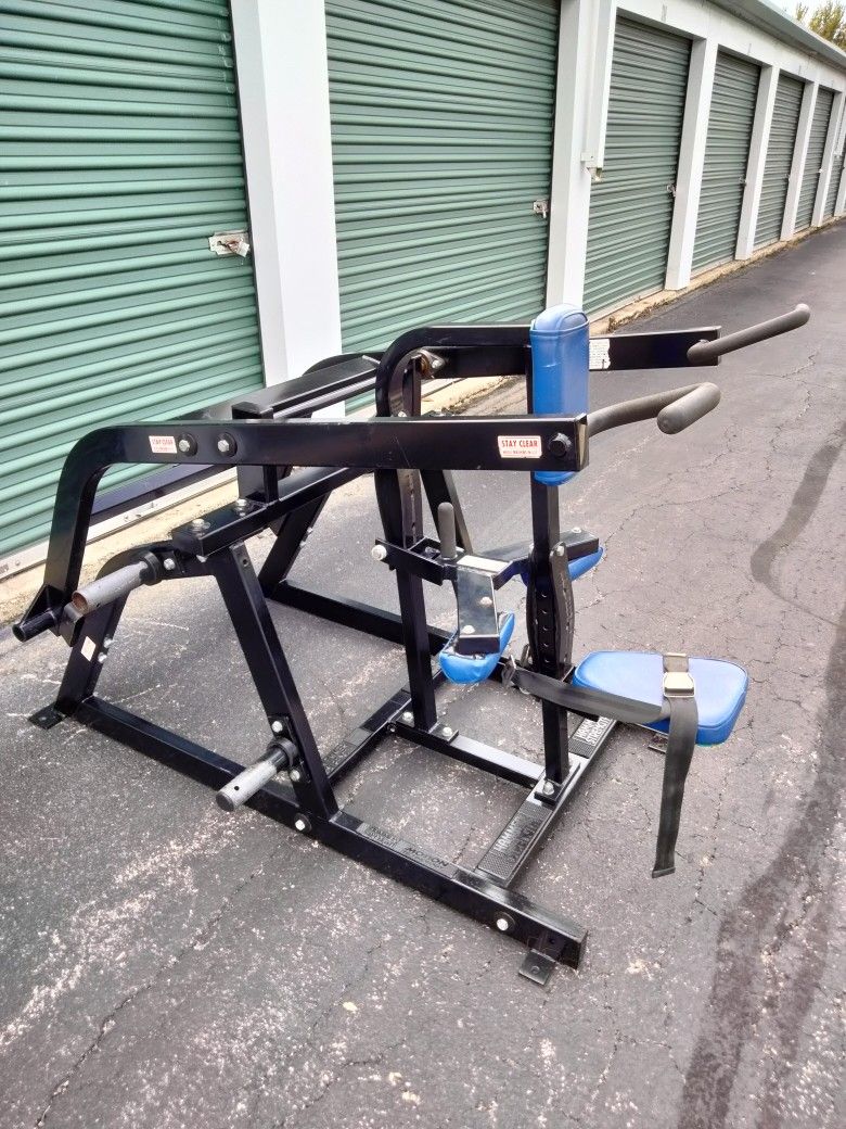 Hammer Strength Seated Tricep Dip