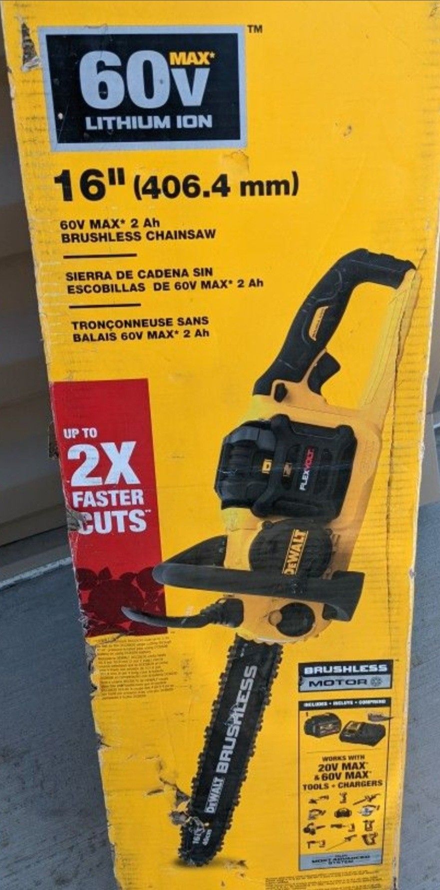 DEWALT CHAINSAW