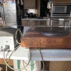 Audiophile Sota  turntable with Tri-Planar tonearm