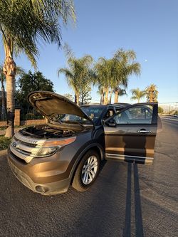 2015 Ford Explorer