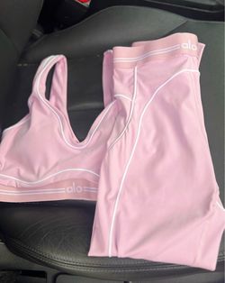 Alo set pink Size Small $100