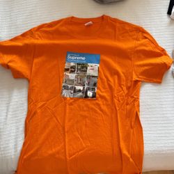 Supreme T-shirt Size Medium