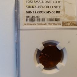 1982 Small Date CU 1C Struck 45 % 