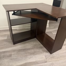 Desk Gently Used $20