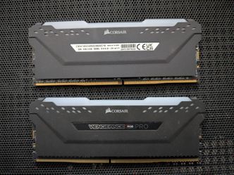 Corsair Vengeance RGB Pro 8x2gb 3600mhz CL16 DDR4 Ram