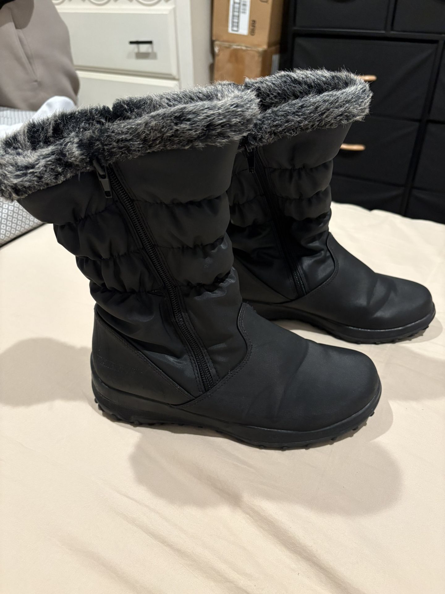 Women’s Snow Boots