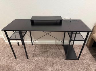 Computer desk
