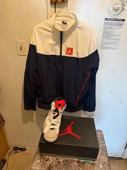 Jordan sneakers with the jacket