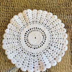 Medium Ivory Doily  - 8.25 inches