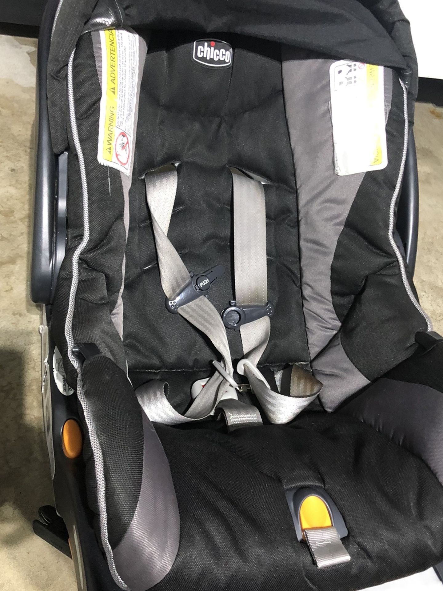 Chicco Infant Carseat