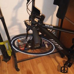 bicicleta eléctrica con siete velocidades