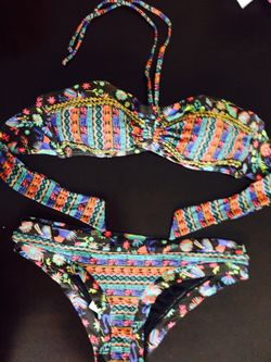 OndadeMar bikini set top & botton. Size S-M. Never worn With tags. 50%off