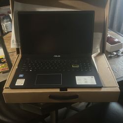 Asus, Laptod Computer 15.6  128 GB