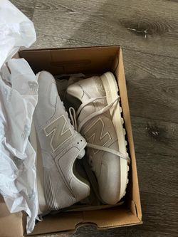 Women’s New Balance Size 11