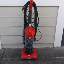 Dirt Devil Vacuum