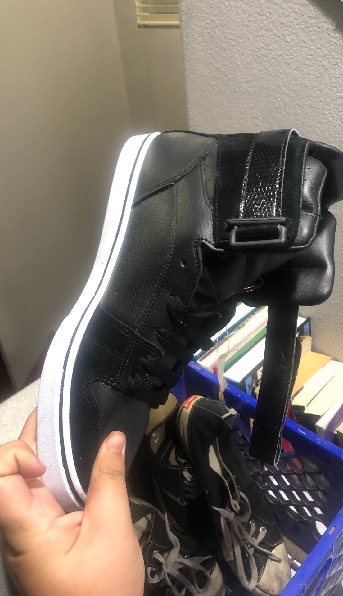 Osiris size 12