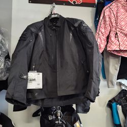 Motorcycle protective jacket Joe rocket with shoulder elbow and spine protection