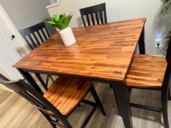 Dining set with 4 chairs, cherry wood finish