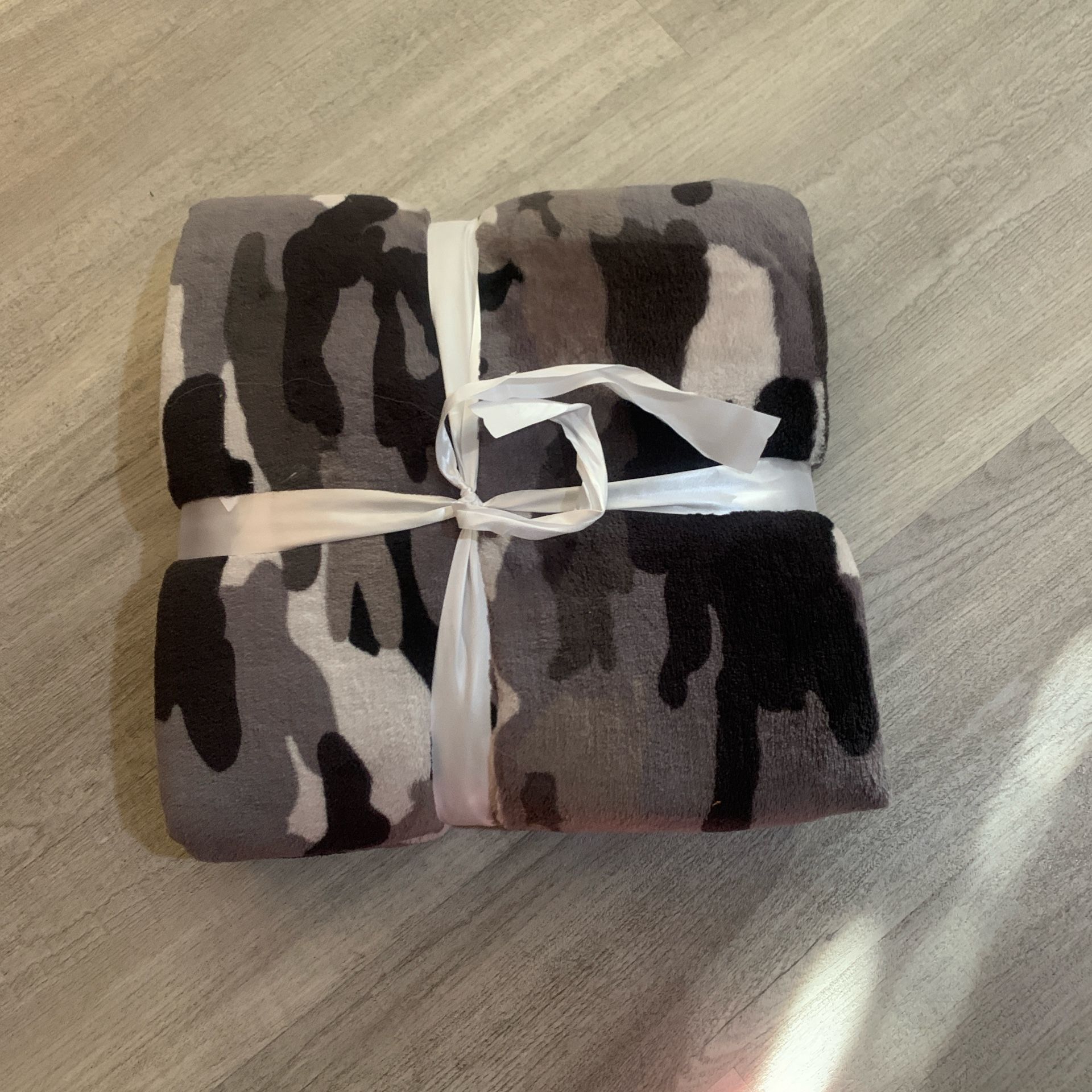 Blanket In Size Queen