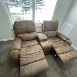 Couch With Recliners