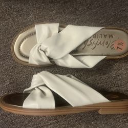 Cute Sandal Size 7.5