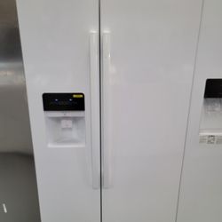 New 2022 Amana White Side By Side Refrigerator Through Door Water 💧 And 🧊 Dispenser 