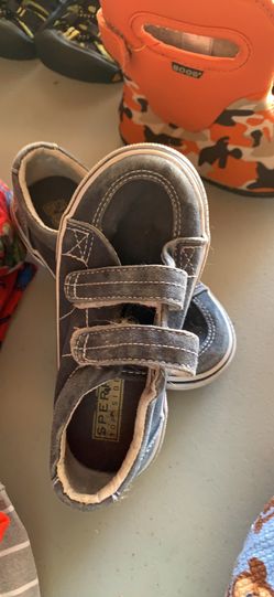 Sperry boys boat shoes