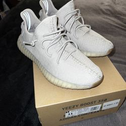 YEEZY 350 V2 Sesame