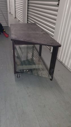 Corner Table