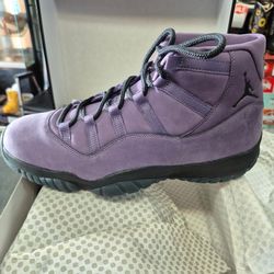 Jordan 11 Mojave 