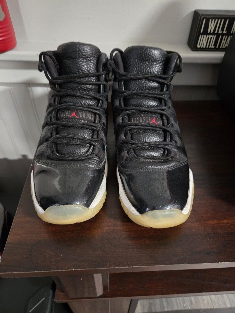 Air Jordan 11