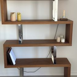 bookshelf