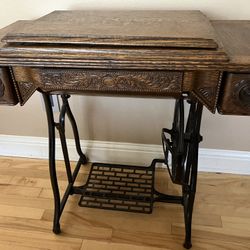 Antique Sewing Machine and Cabinet: Wheeler And Wilson MFG