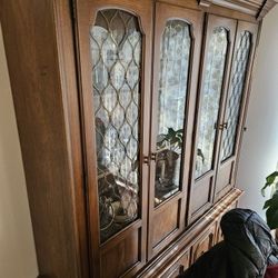 Curb Alert !!!!!!!! House Clean Out Everything Has To Go Pay What You Want