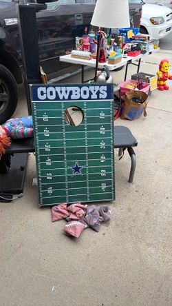 Corn hole