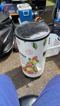 Advertisement Drink Holder W Spigot