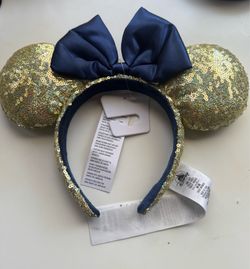 Minnie Mouse ears