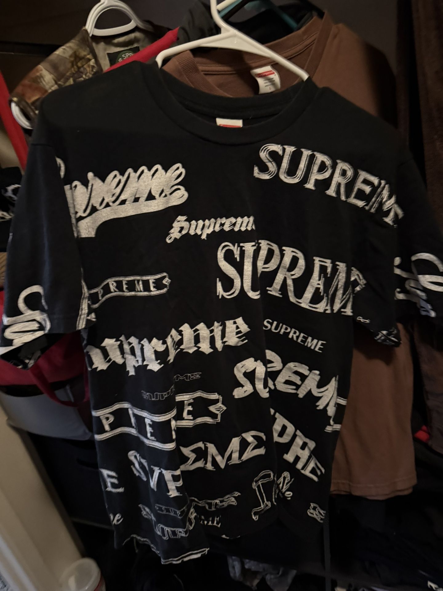 Supreme Tee Size Large