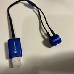 AA battery charger