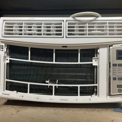 Window AC Unit