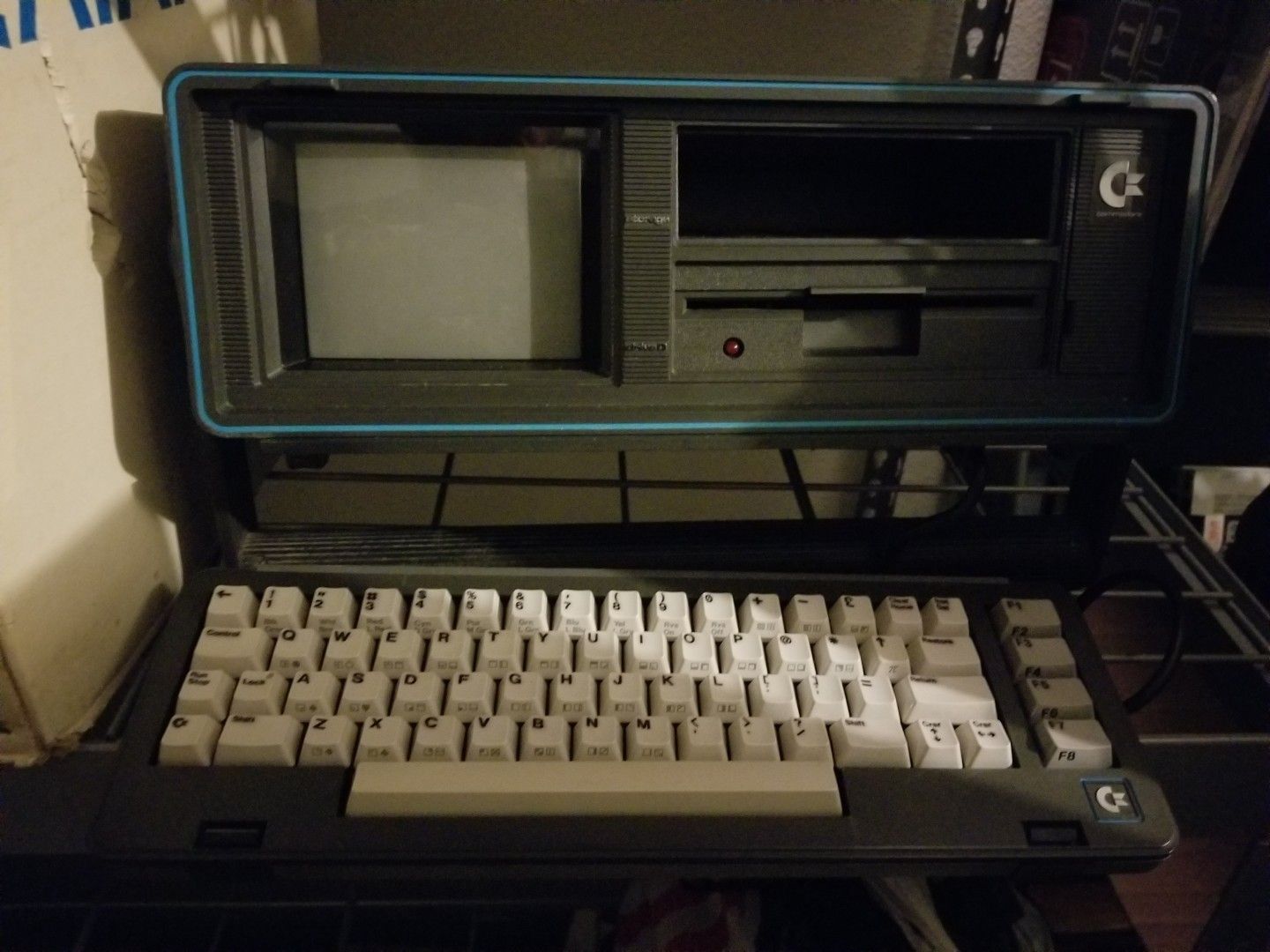 Commodore SX-64