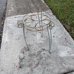 Round Metal Plant Stand Garden Yard Patio