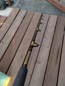 Fishing pole 40-80lbs in good condition