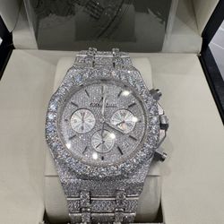 ALL WHITE AP BUSSTDOWN