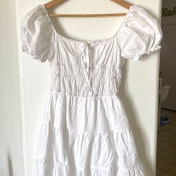 Cute White Dress Women’s Small